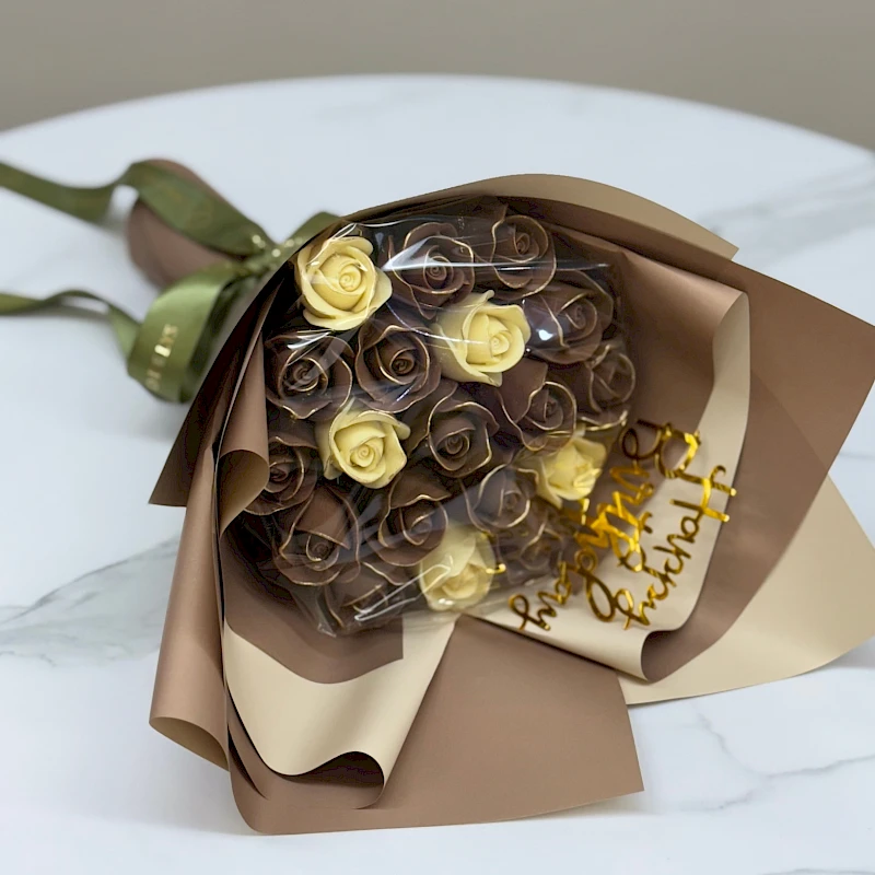 Golden Roses Bouquet