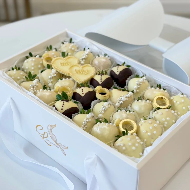 Mr & Mrs Celebration